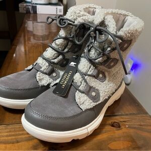 Sorel Gray and Cream Winter Boots